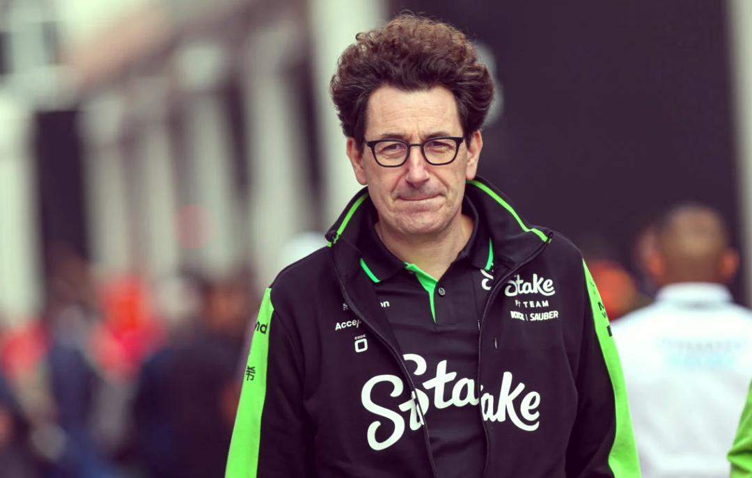 红牛二队横扫雷诺车队，周冠宇扛起全队